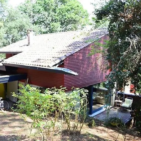 Belle Maison Spacieuse Avec Piscine Et Proche Des Plages Villa *